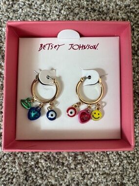 Betsey Johnson Gold Tone One Love Mismatch Hoop Earrings With Charms NIB
